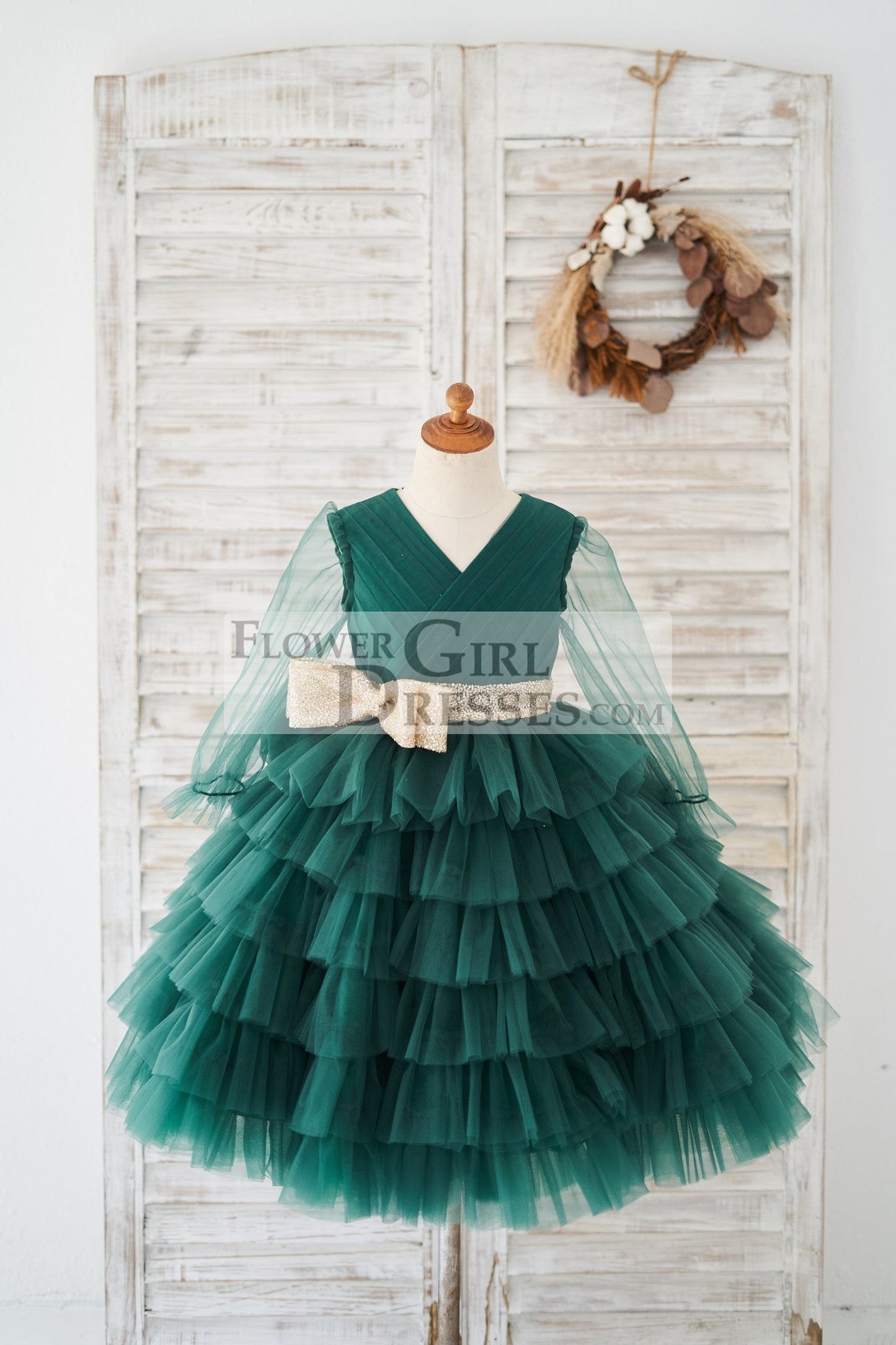 Long Sleeves Green Tulle Cupcake Wedding Flower Girl Dress Kids Party Dress