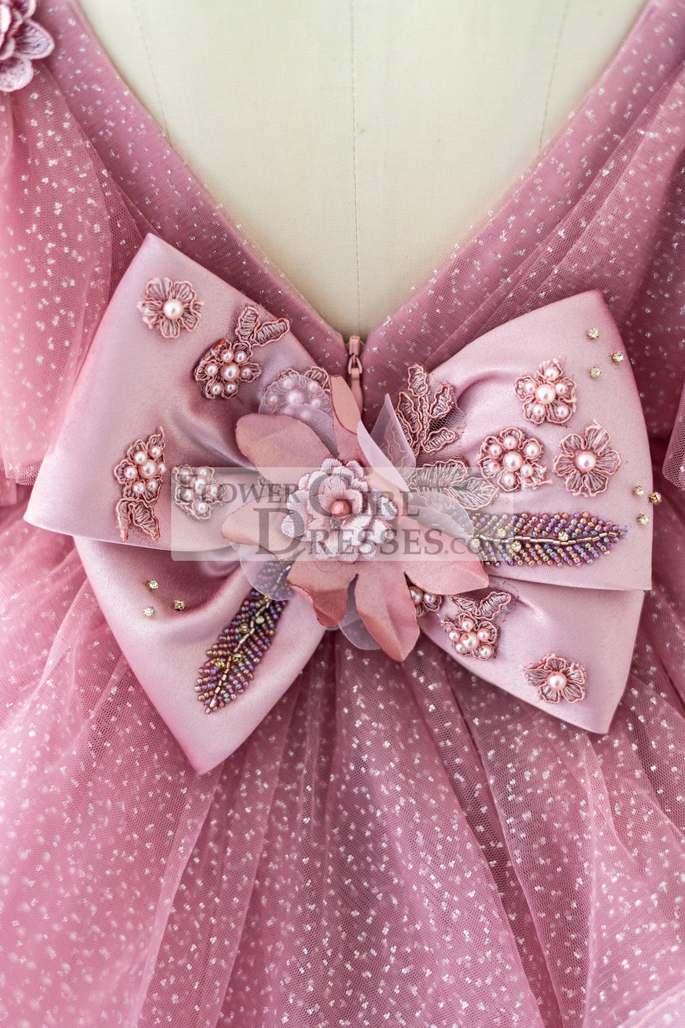 Mauve Glittering Tulle Spaghetti Straps V Back Wedding Flower Girl Dress Kids Party Dress