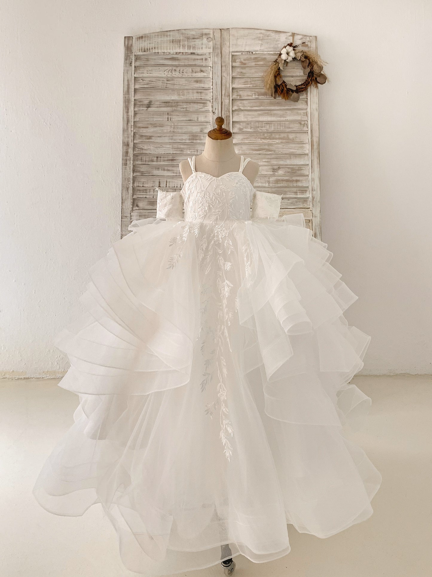 Off Shoulder Ivory Lace Tulle Straps Corset Back Horsehair Wedding Flower Girl Dress