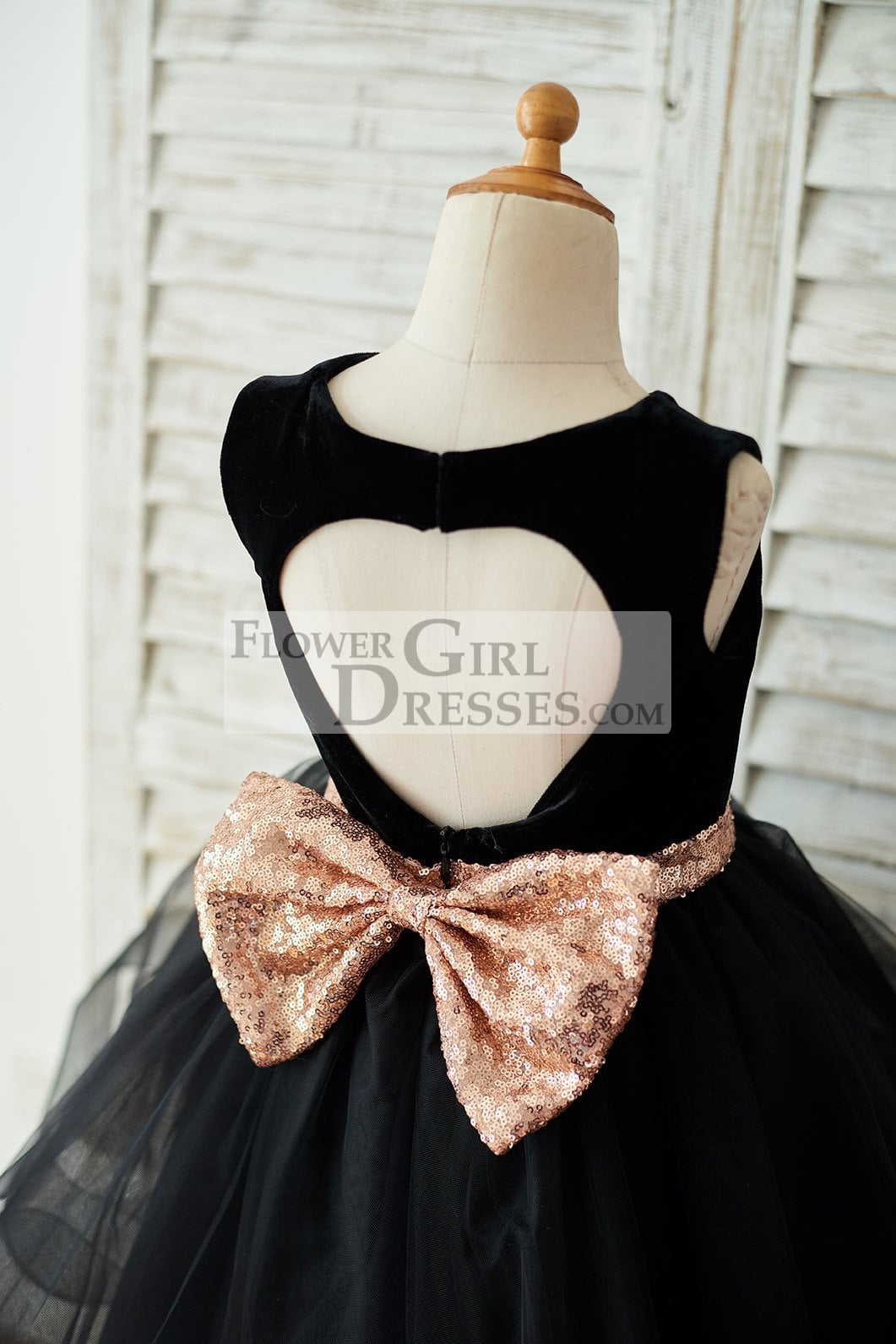 Black Velvet Tulle Keyhole Back Wedding Flower Girl Dress with Sequin Bow