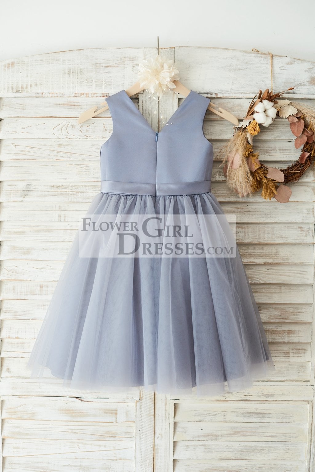 Gray Satin Tulle V Neckline Wedding Flower Girl Dress with Belt