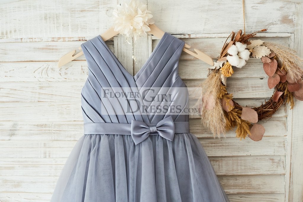 Gray Satin Tulle V Neckline Wedding Flower Girl Dress with Belt