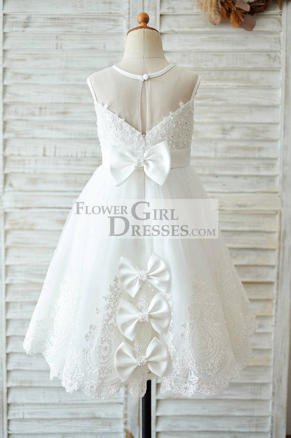 Ivory Lace tulle Wedding Flower Girl Dress with bows