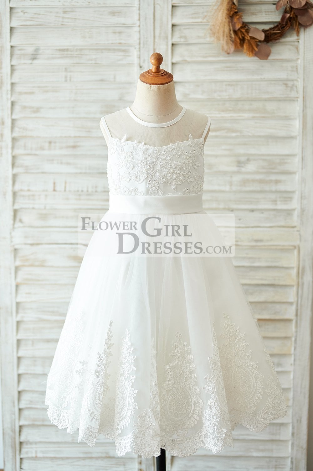 Ivory Lace tulle Wedding Flower Girl Dress with bows