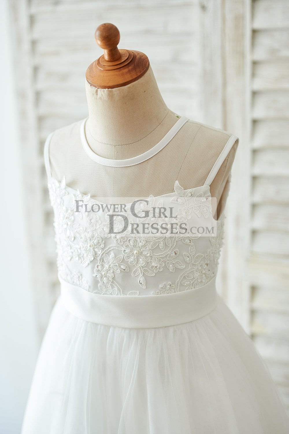 Ivory Lace tulle Wedding Flower Girl Dress with bows