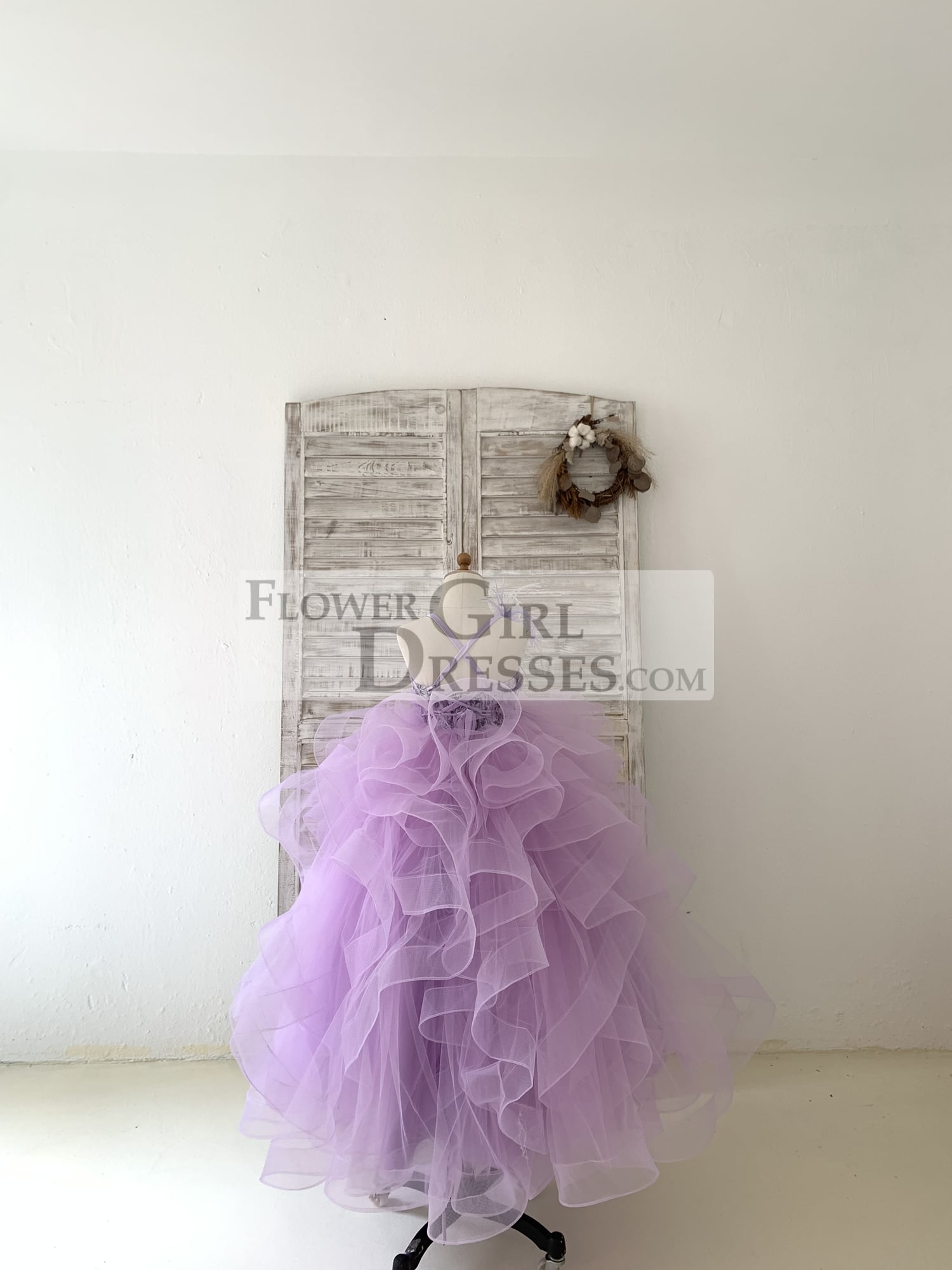 Lavender Lace Tulle Wedding Flower Girl Dress Kids Party Dress Ball Gown with Feathers/Horsehair