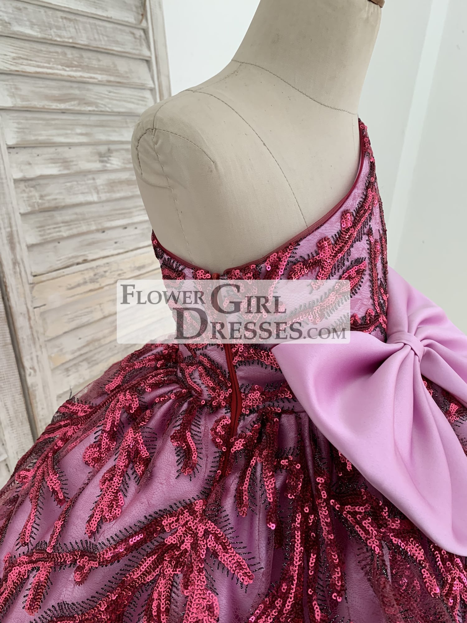 One Shoulder Single Sleeves Fuchsia Sequin Satin Wedding Flower Girl Dress Kids Birthday Party Dress
