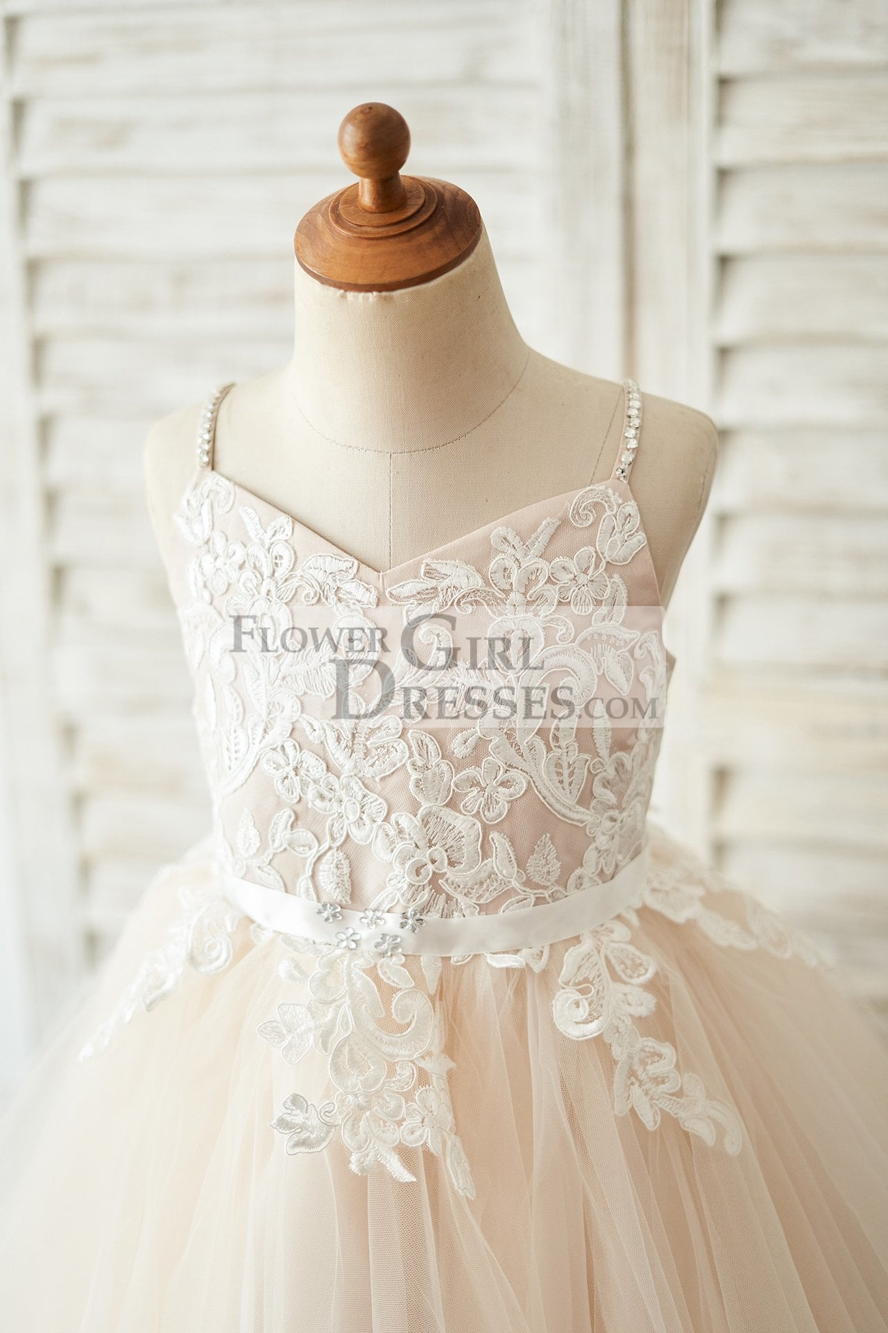 Spaghetti straps Ivory lace Peach Pink Tulle V Neck Wedding Flower Girl Dress