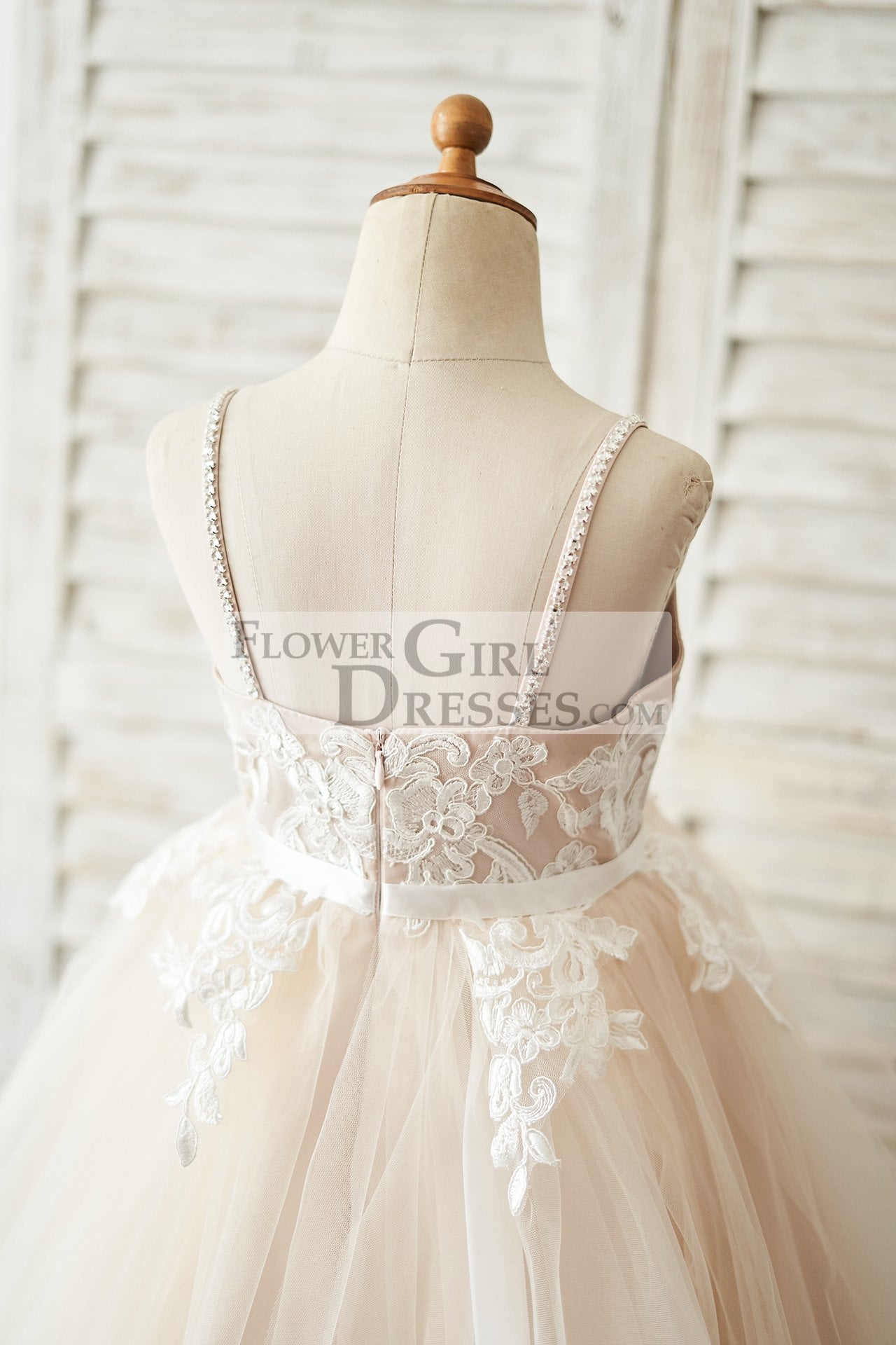 Spaghetti straps Ivory lace Peach Pink Tulle V Neck Wedding Flower Girl Dress