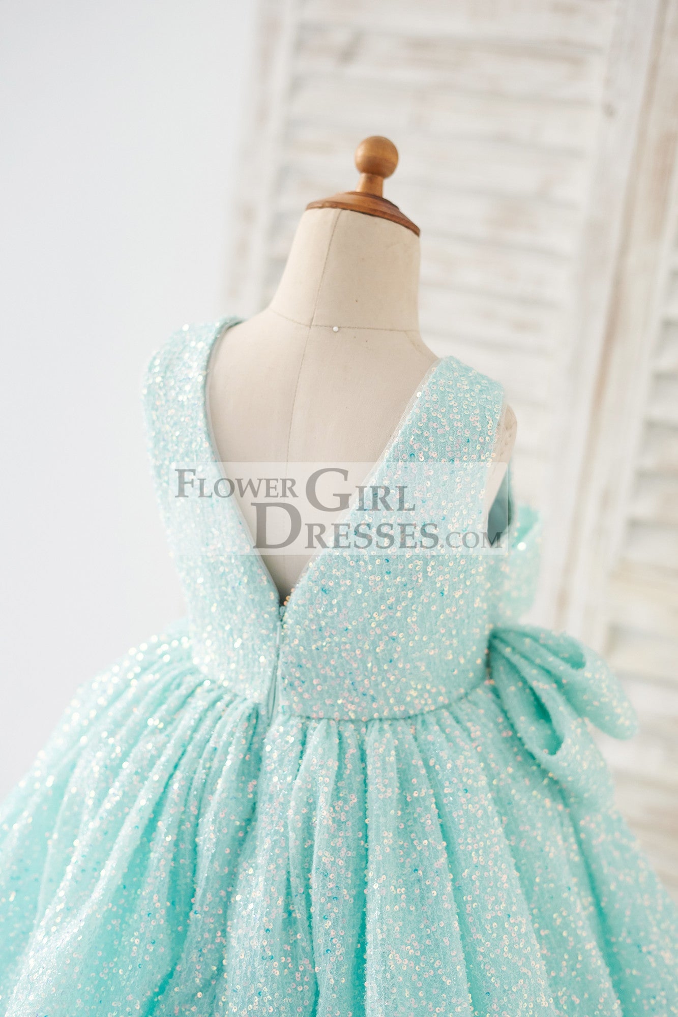 V Back Blue Sequin Wedding Flower Girl Dress Kids Party Dress with Bow